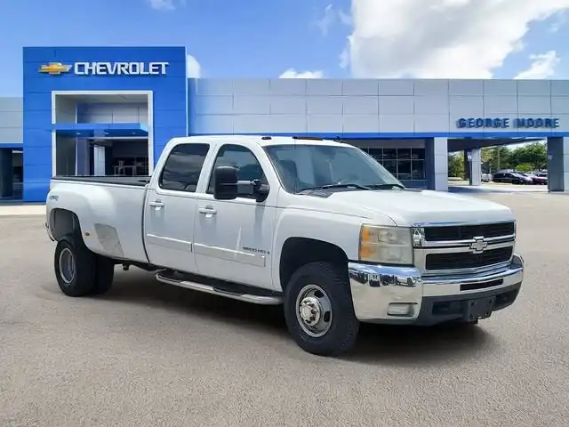 2007 Chevrolet Silverado HD LTZ 4WD Crew Cab DRW's photo