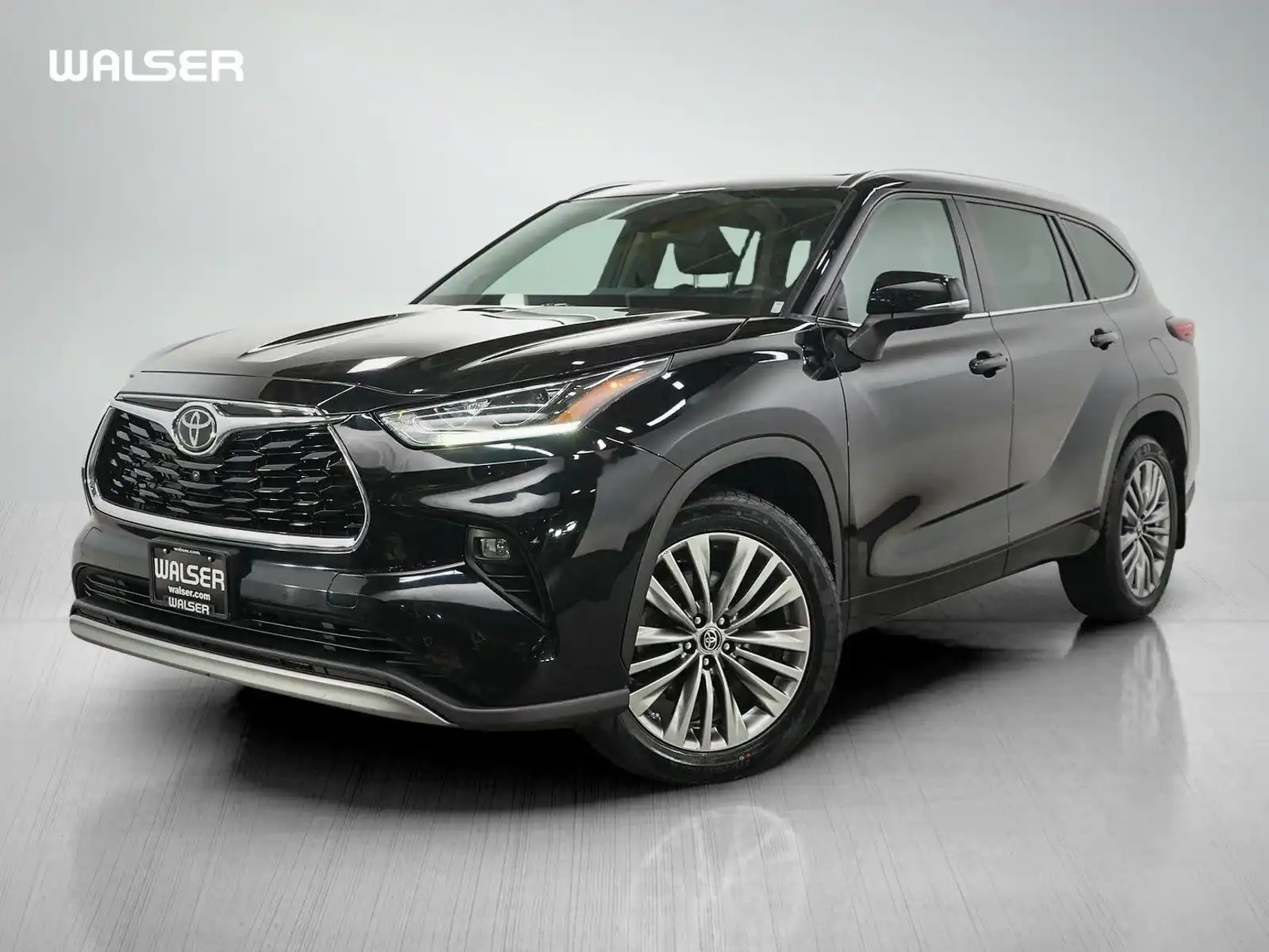 2021 Toyota Highlander Limited AWD's photo