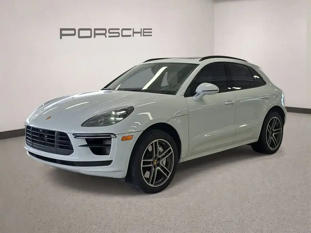 2021 Porsche Macan Turbo's photo