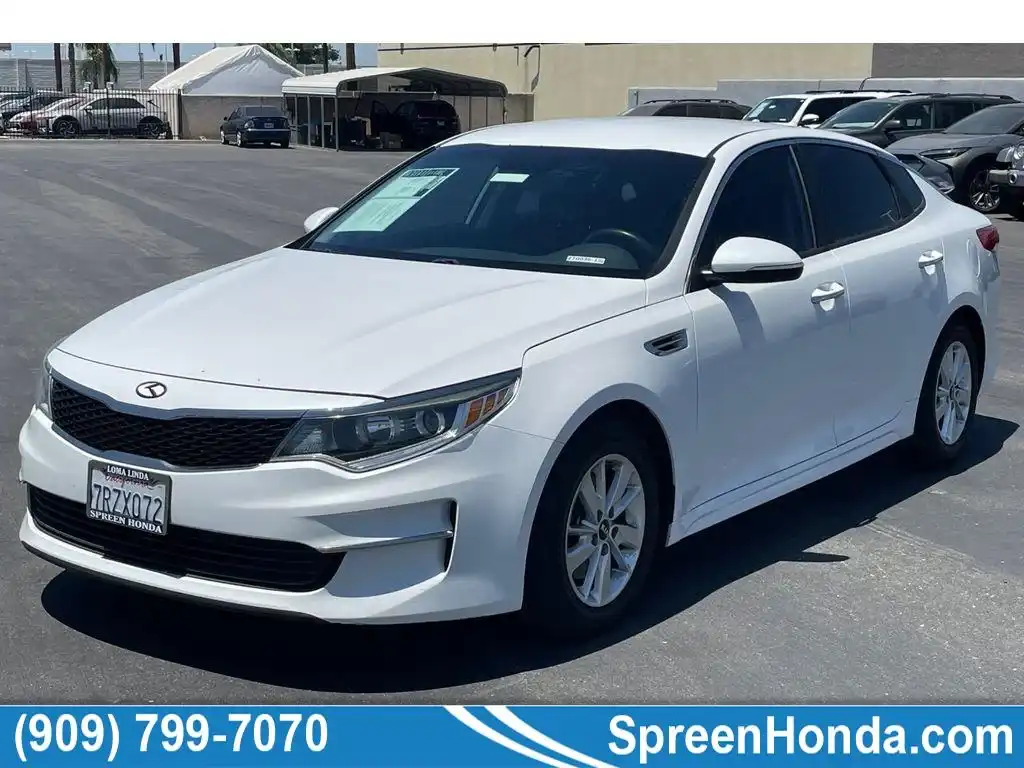 2016 Kia Optima LX AT's photo