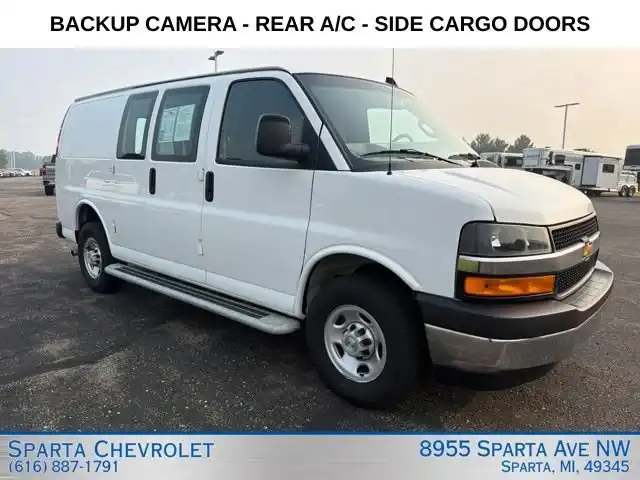 2024 Chevrolet Express 2500 Work Van HD's photo