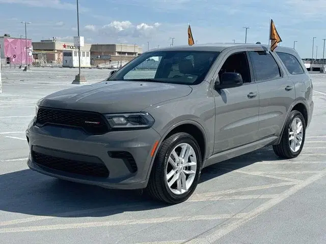 2025 Dodge Durango GT AWD photo 4