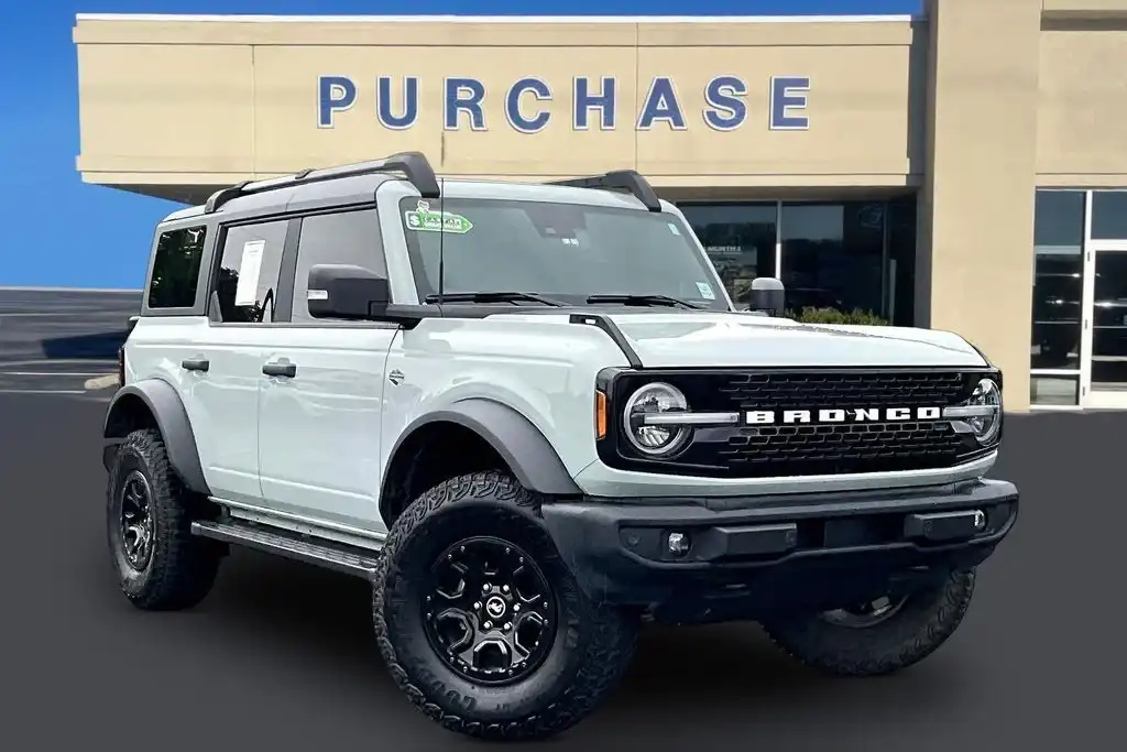 2022 Ford Bronco Wildtrak 4x4's photo