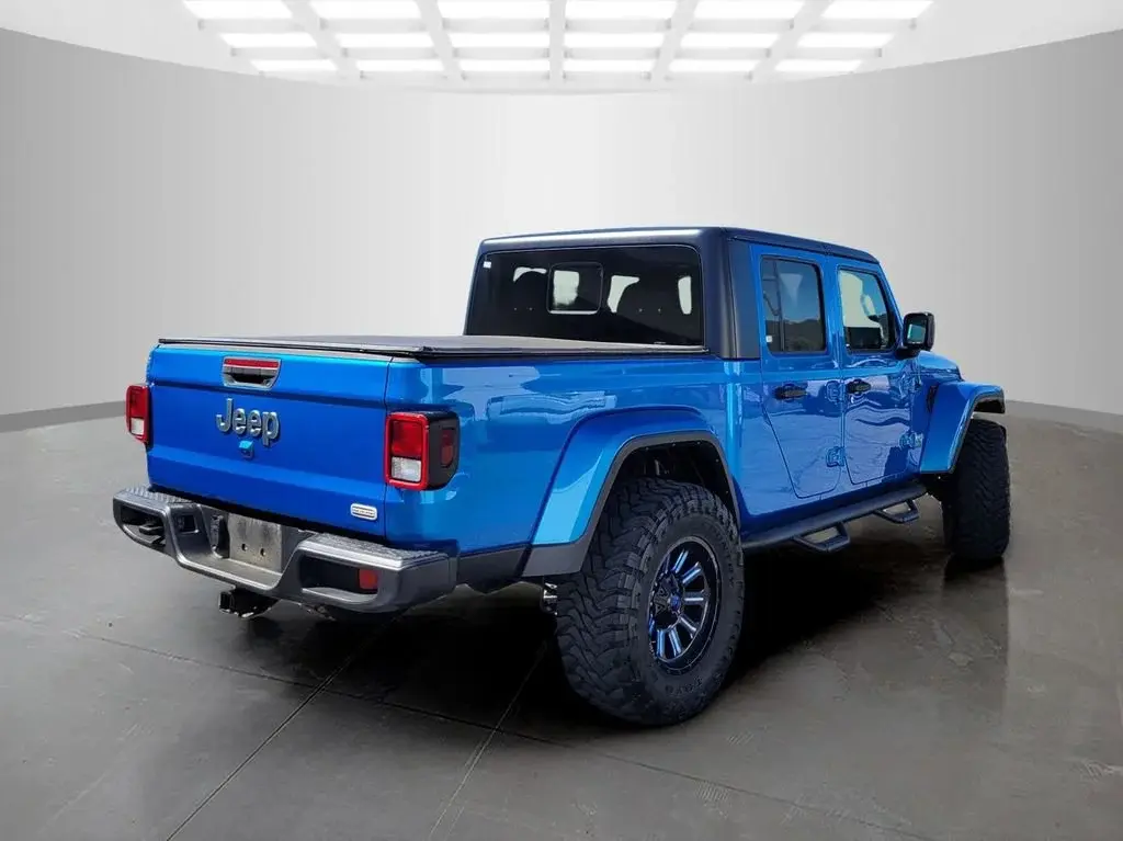 2021 Jeep Gladiator Overland photo 4