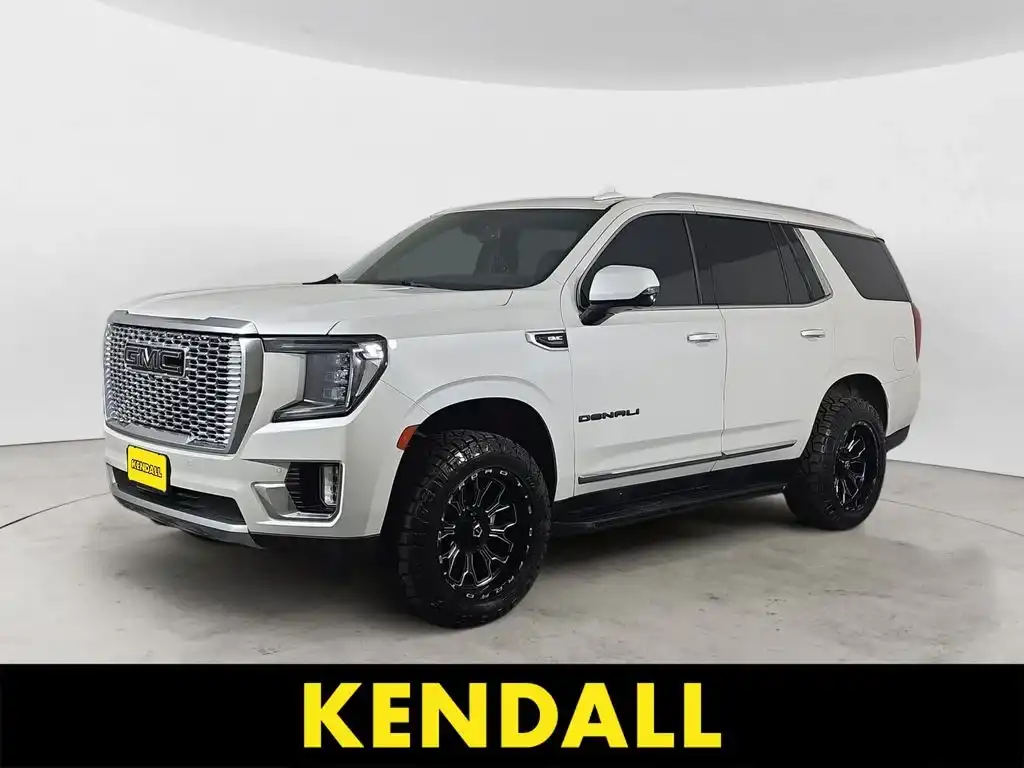 2022 GMC Yukon 4WD Denali's photo