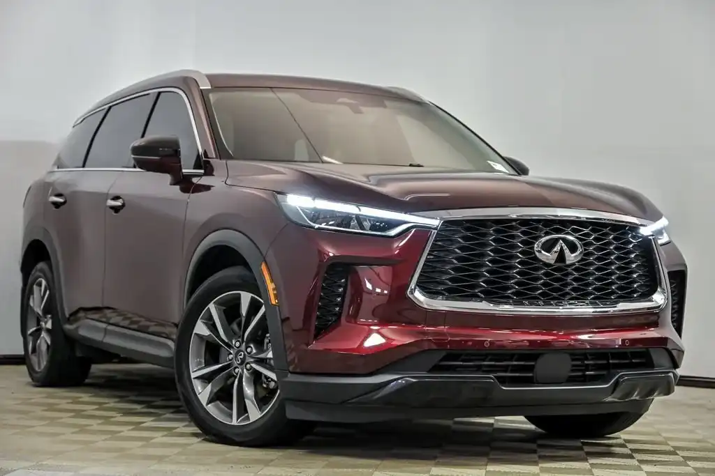2025 INFINITI QX60 Luxe AWD's photo