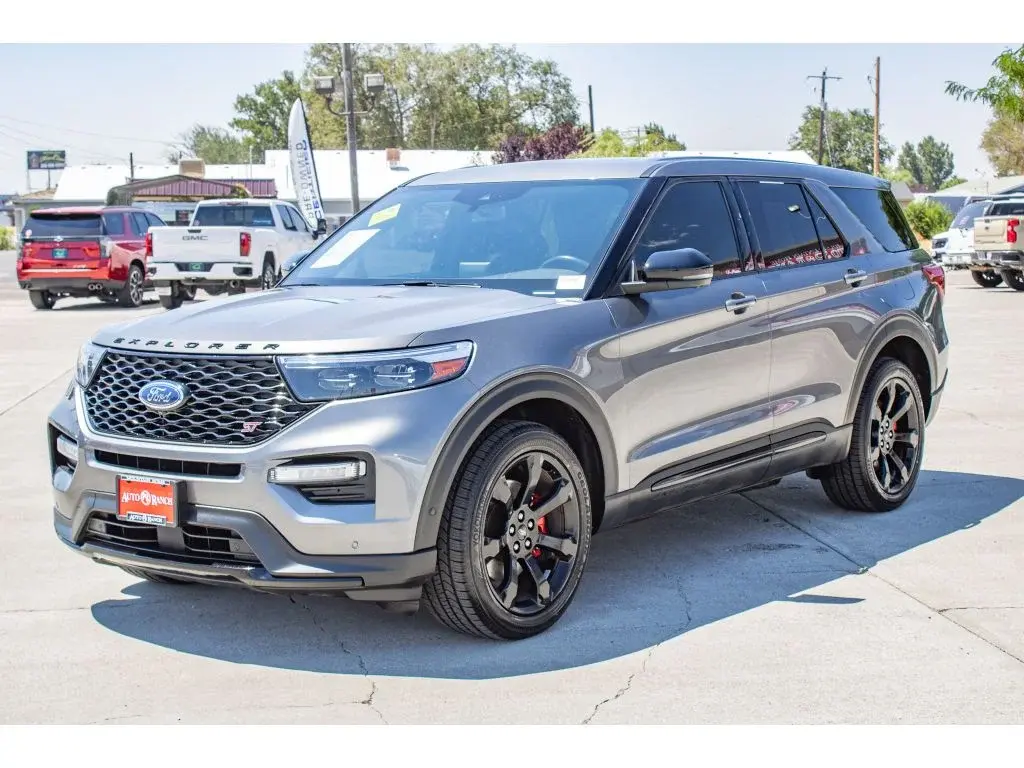 2021 Ford Explorer ST 4WD photo 4