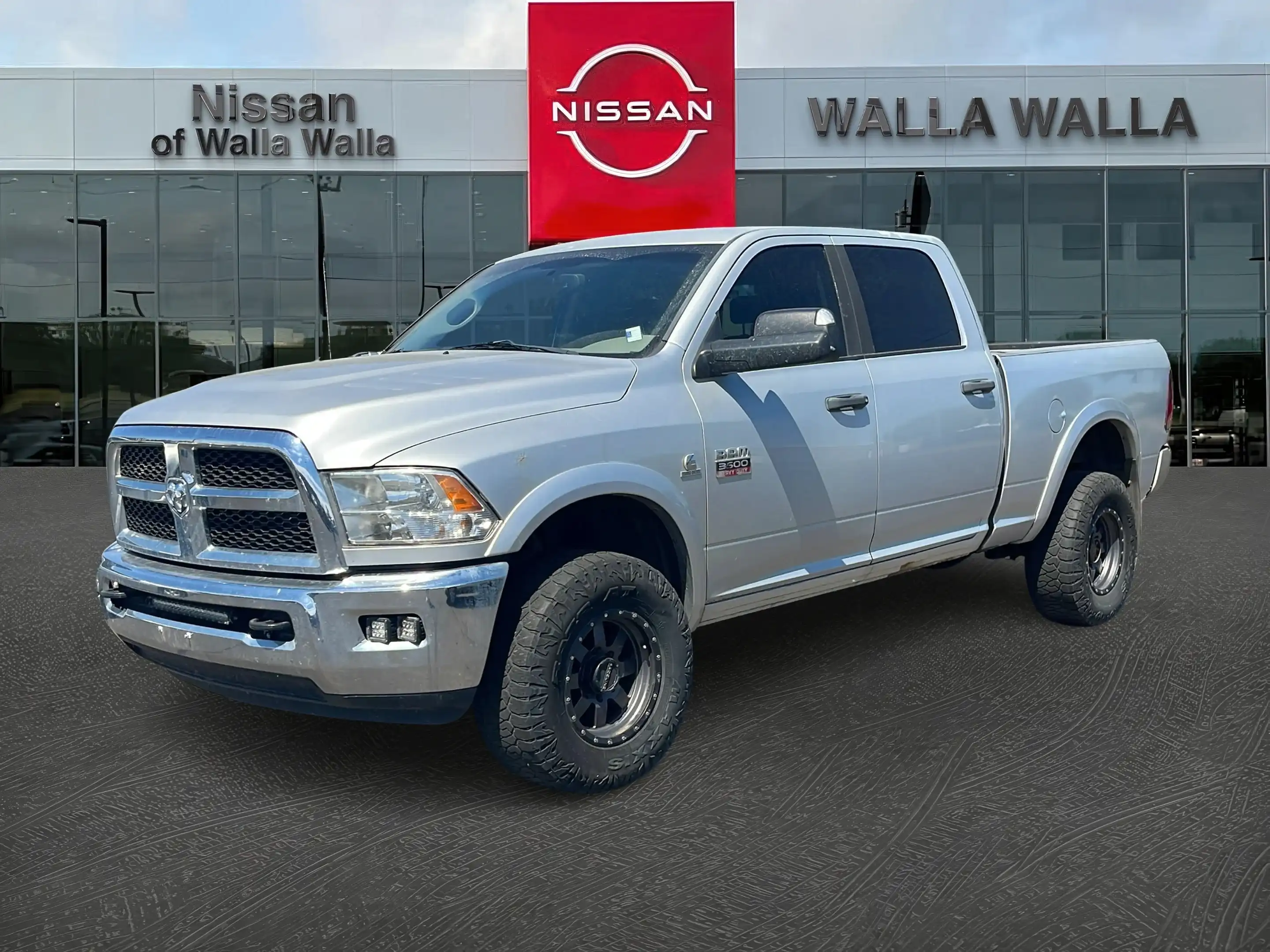 2010 RAM 3500 SLT 4X4 Crew Cab SWB's photo