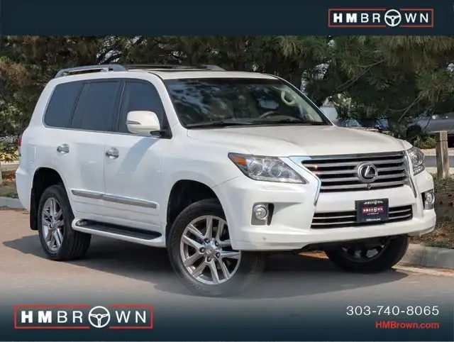 2013 Lexus LX 600 570's photo