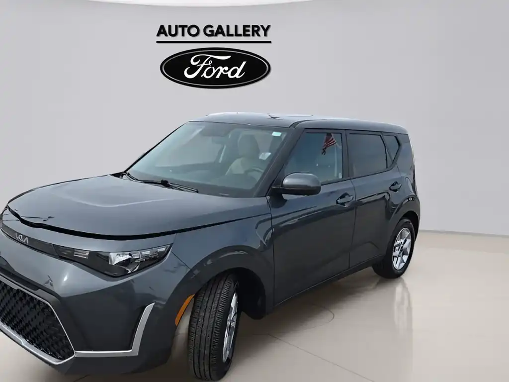 2025 Kia Soul 2.0L LX IVT's photo