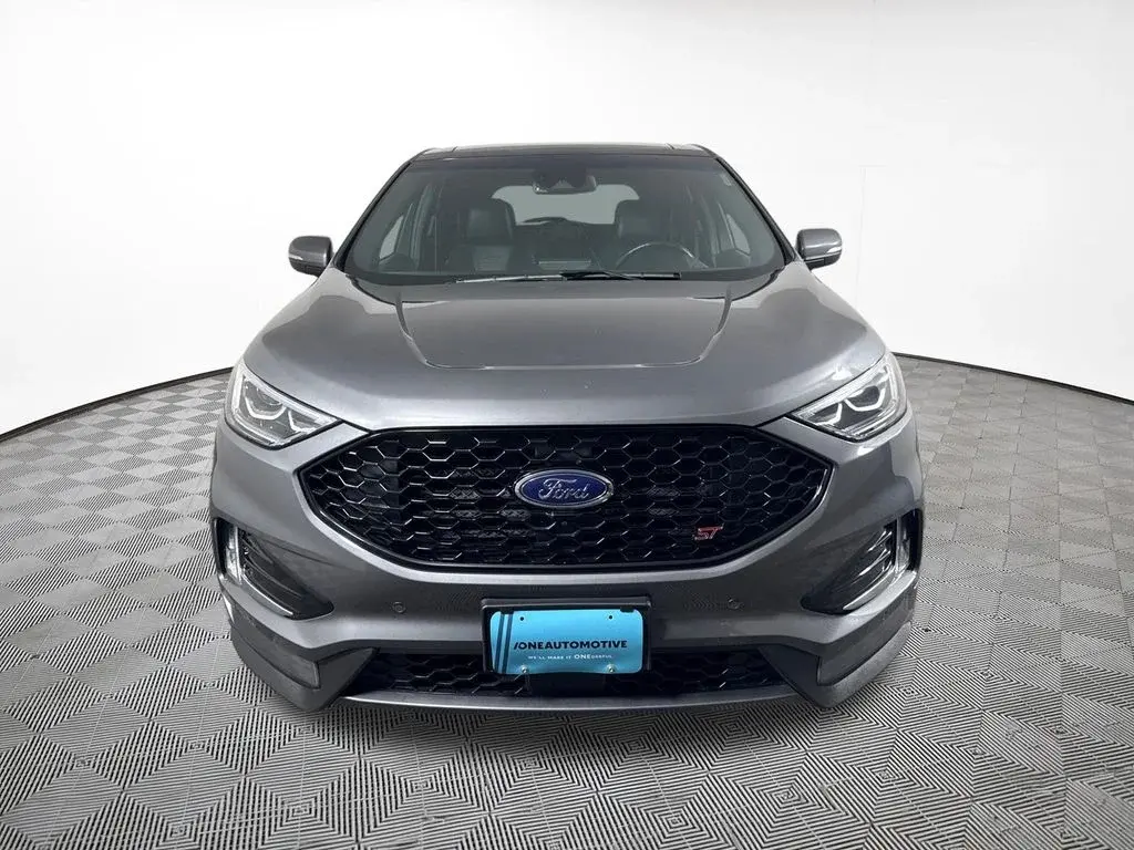 2021 Ford Edge ST AWD photo 3