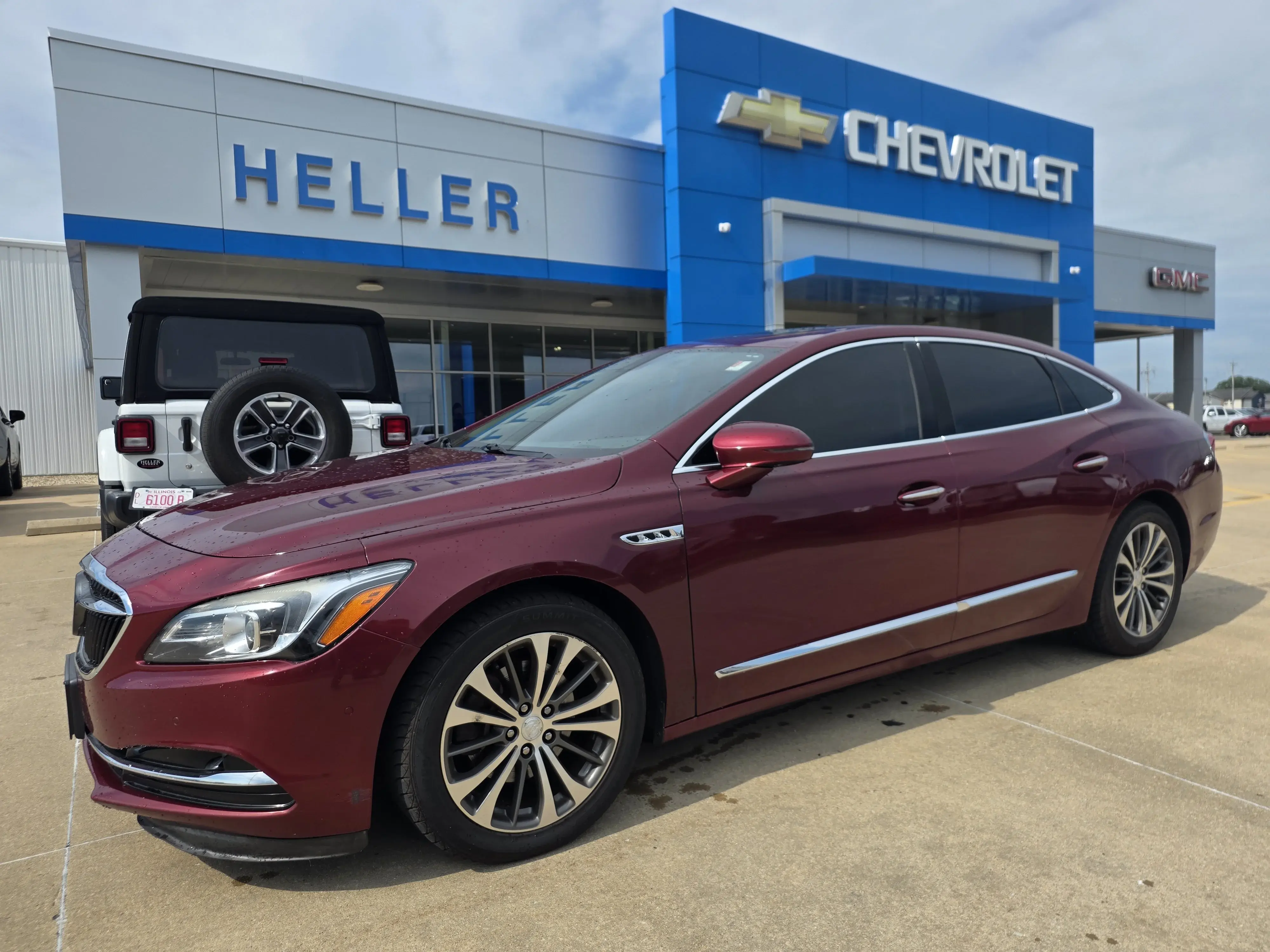 2017 Buick LaCrosse Premium photo 3