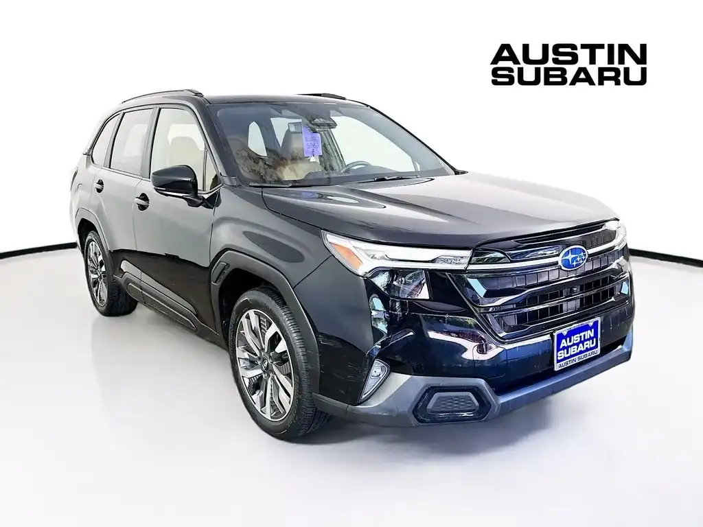 2025 Subaru Forester Touring's photo