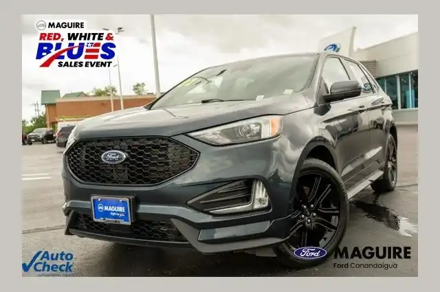 2022 Ford Edge ST-Line AWD's photo