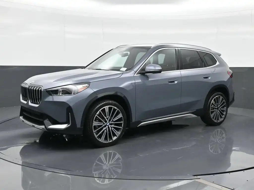 2026 BMW X1 xDrive28i's photo