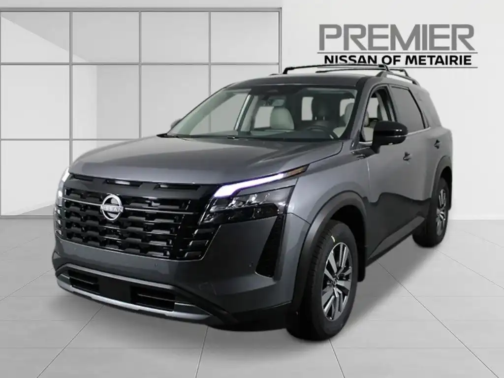 2026 Nissan Pathfinder SL 2WD's photo