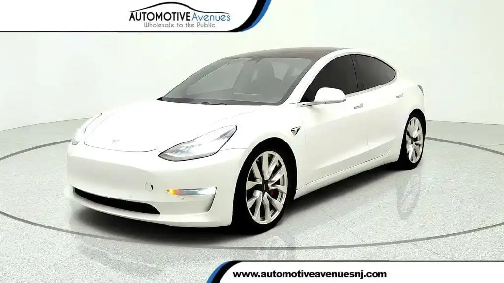 2019 Tesla Model 3 Dual Motor All-Whel Drive Long Range's photo