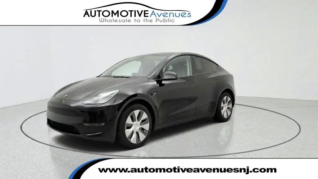 2023 Tesla Model Y Long Range Dual Motor AWD's photo