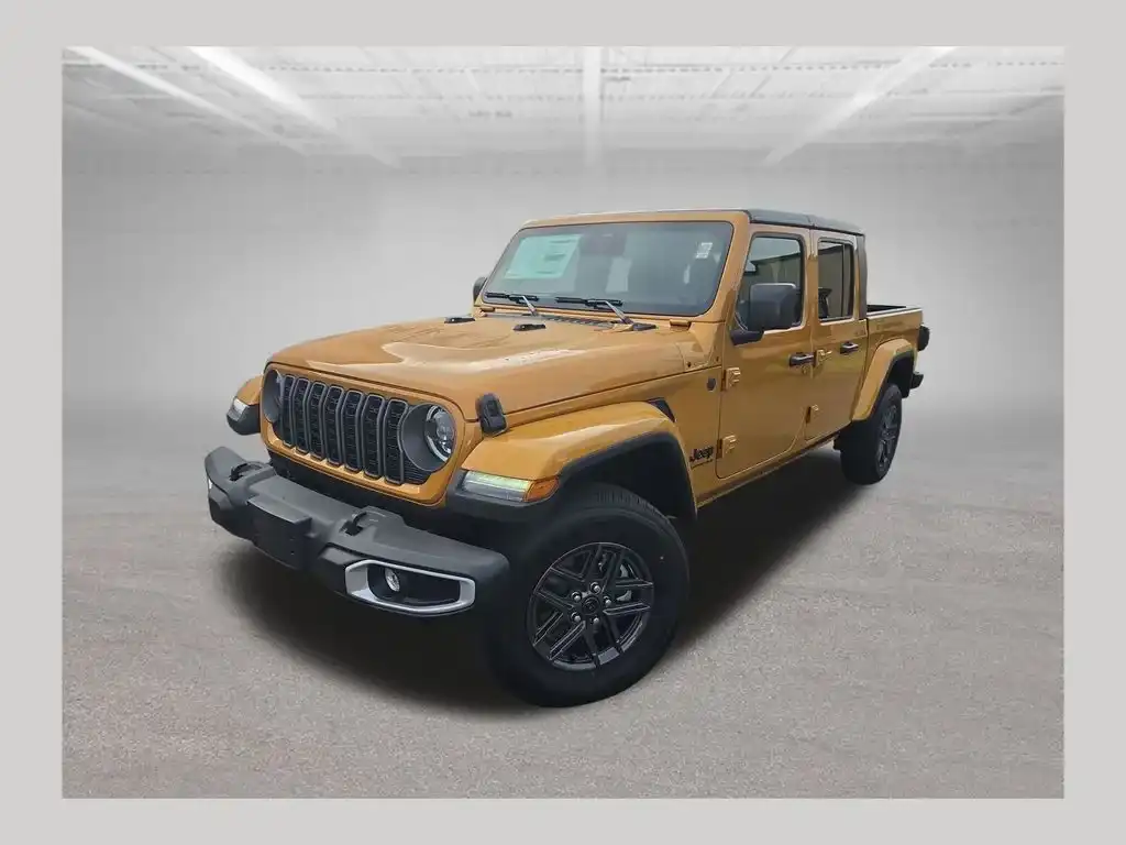2026 Jeep Gladiator Sport S Auto's photo