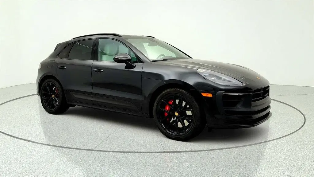 2024 Porsche Macan GTS photo 3