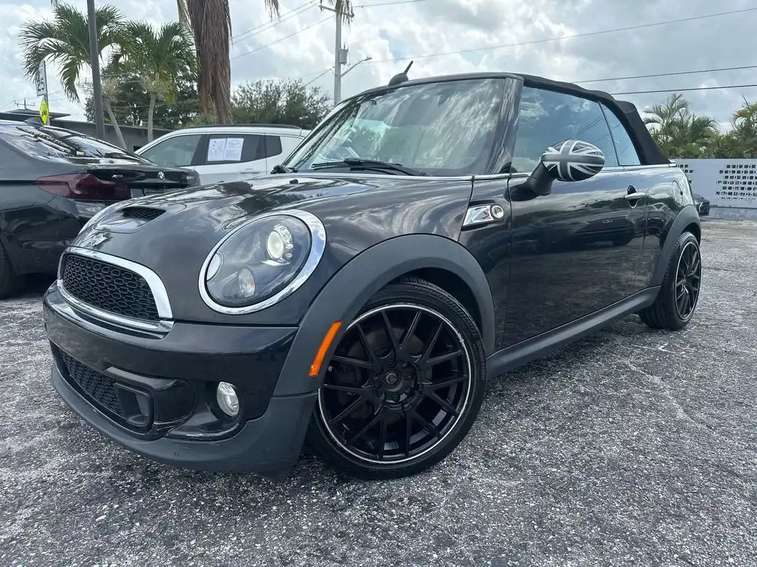 2015 MINI Cooper S's photo