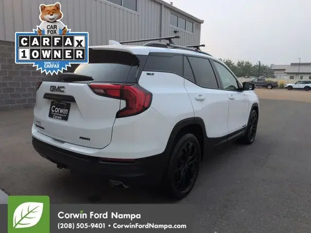 2020 GMC Terrain SLT AWD photo 3