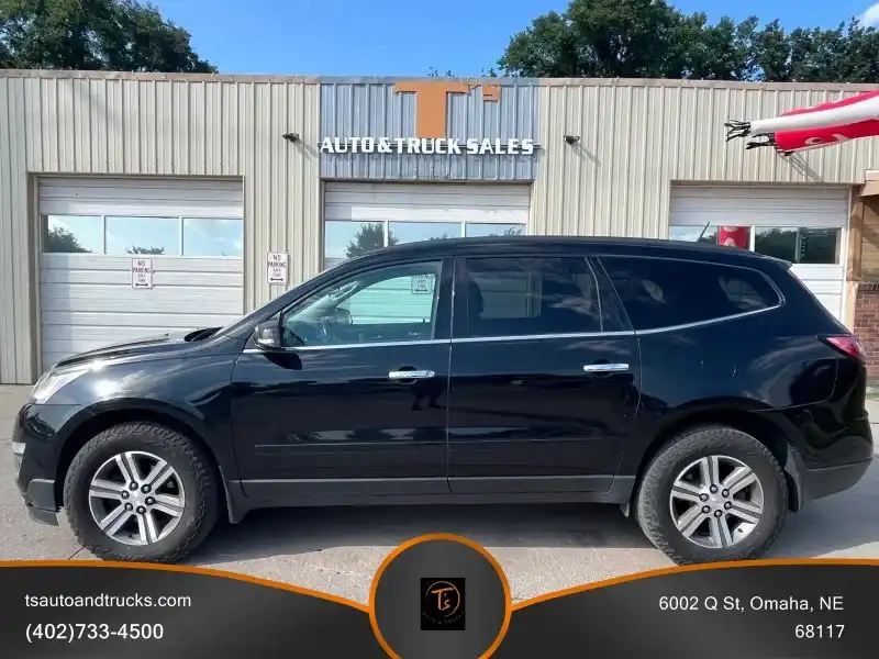 2017 Chevrolet Traverse 1LT AWD's photo