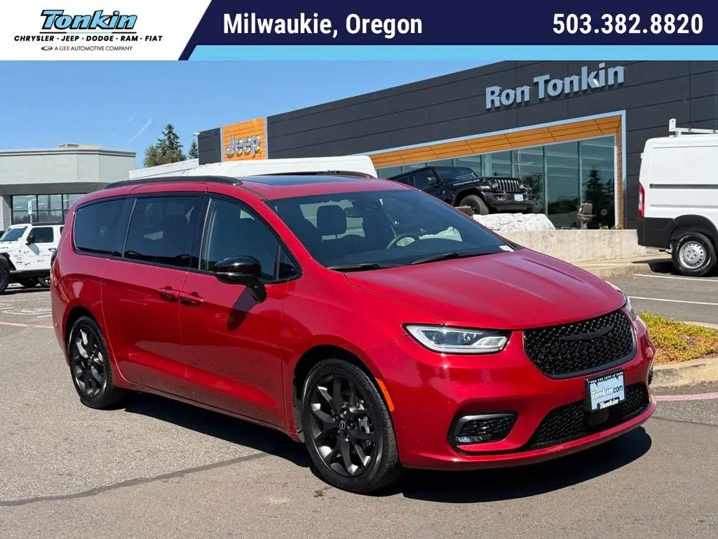 Vehicle Image 1