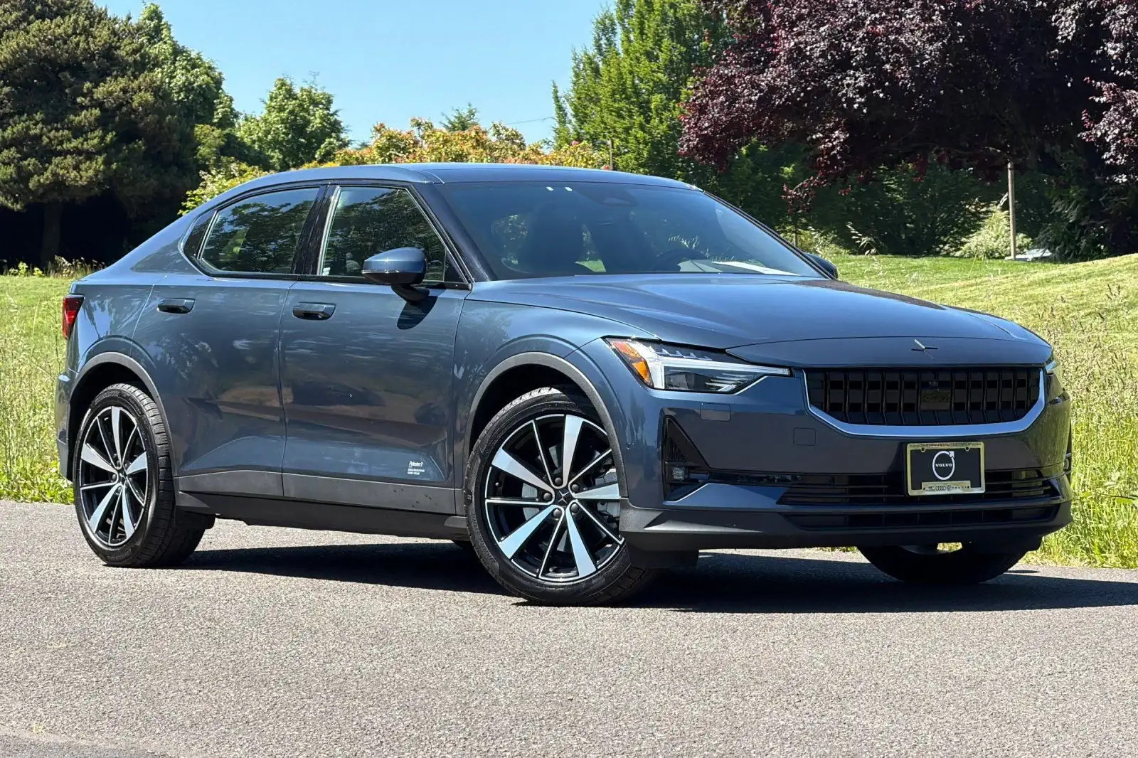 2021 Polestar 2 Pilot Plus photo 1