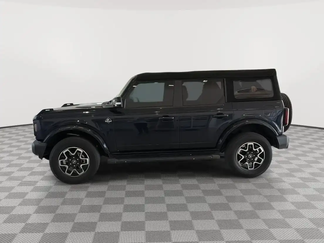 2021 Ford Bronco Outer Banks 4x4's photo
