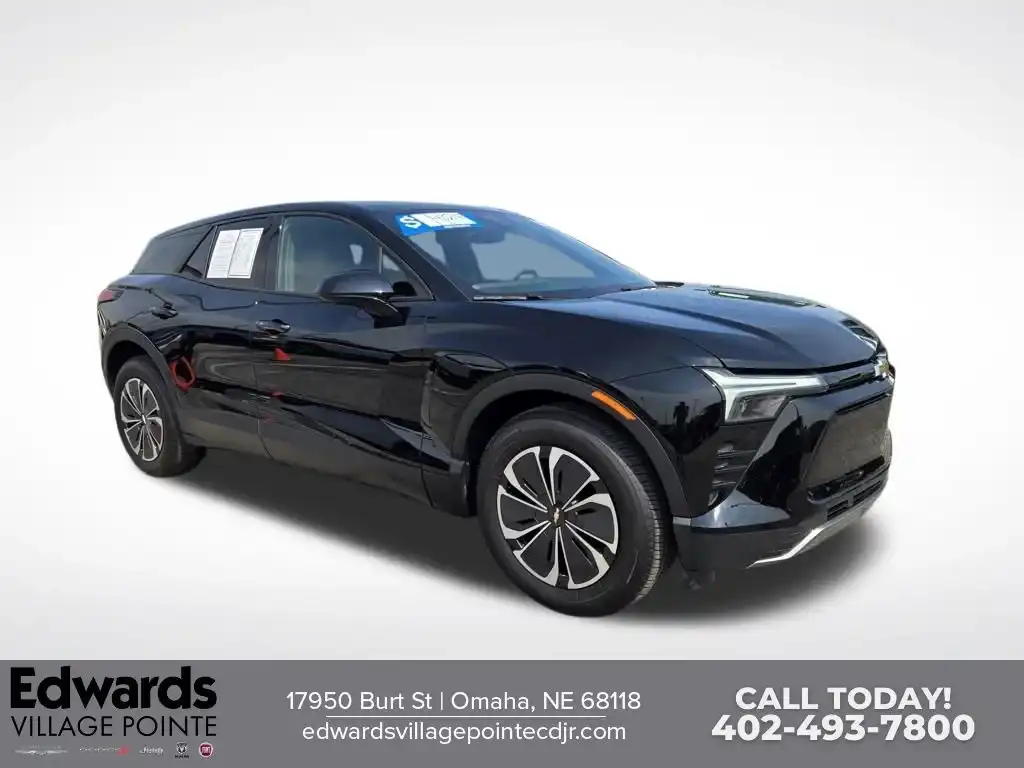 2025 Chevrolet Blazer EV LT AWD's photo