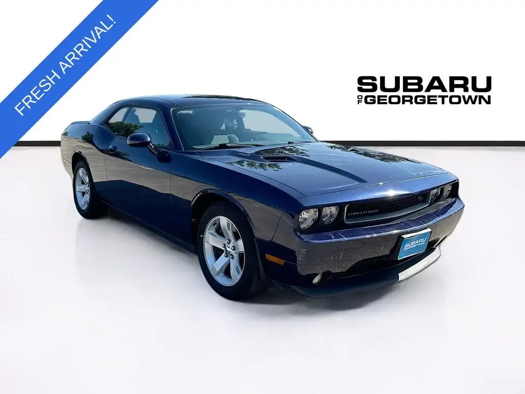 2013 Dodge Challenger R/T photo 1