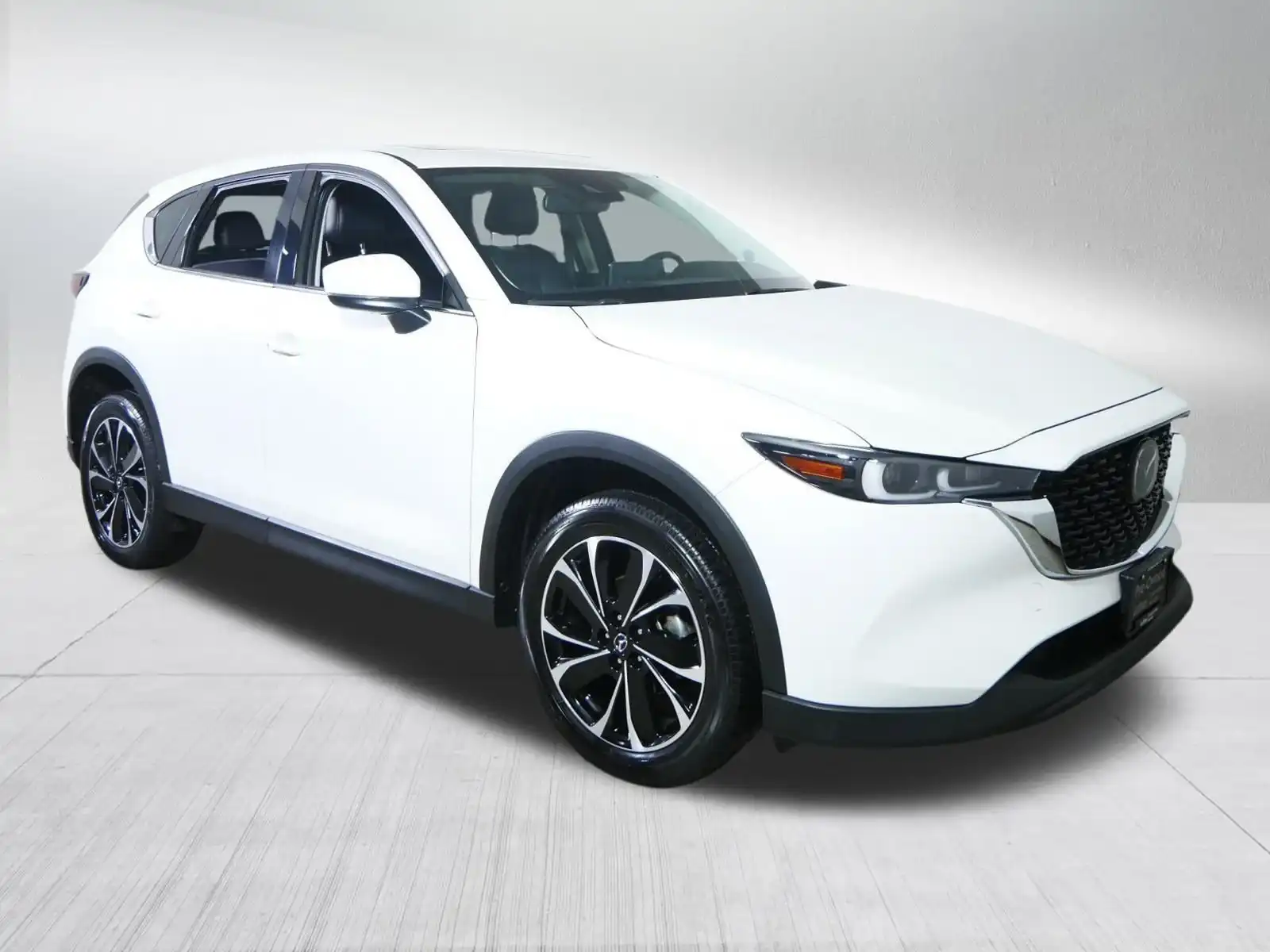 2023 Mazda CX-5 Premium AWD Auto Package S's photo