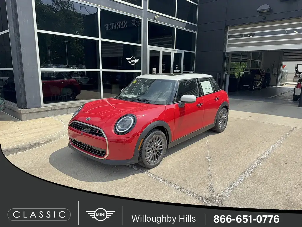 2026 MINI Hardtop Cooper S's photo