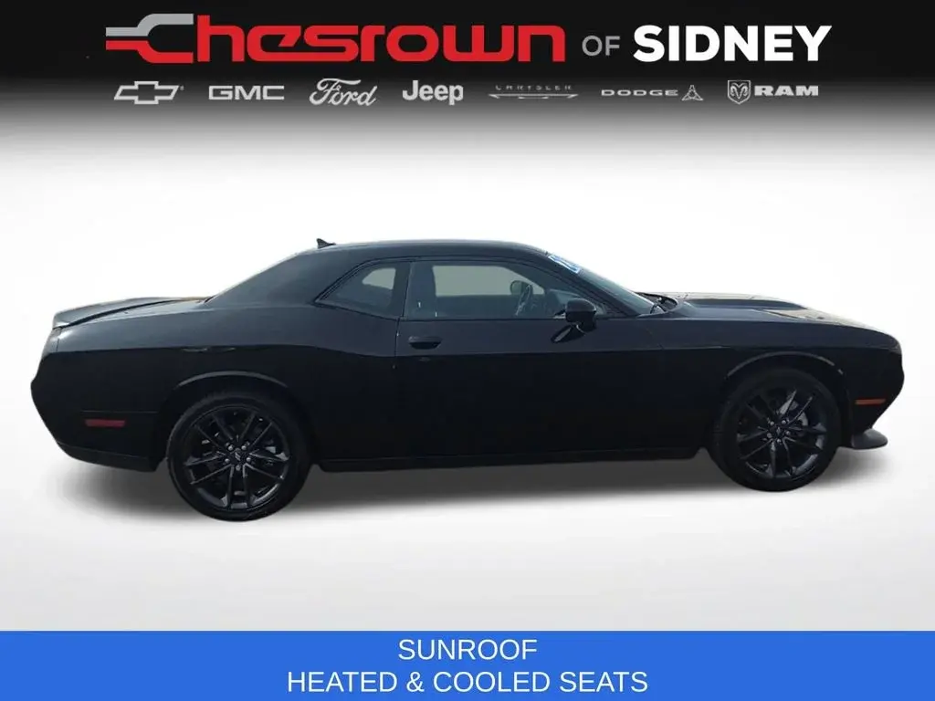 2023 Dodge Challenger GT Auto AWD photo 4