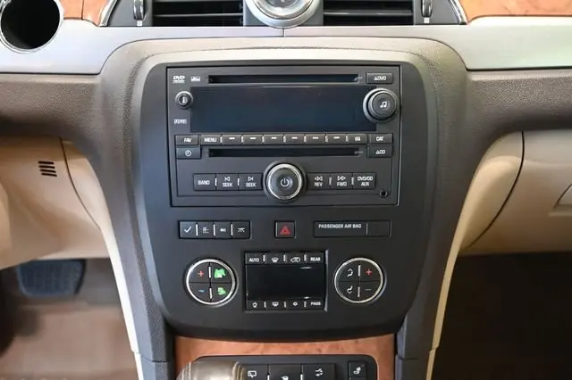 2012 Buick Enclave Leather AWD photo 5