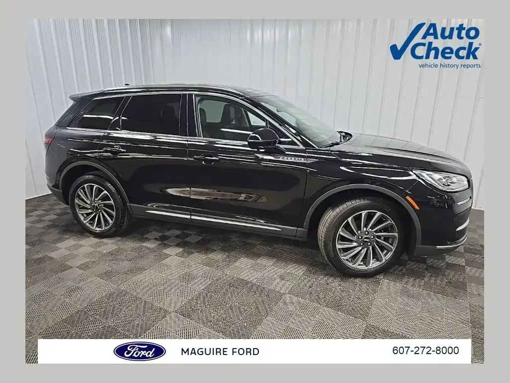 2023 Lincoln Corsair Reserve AWD's photo