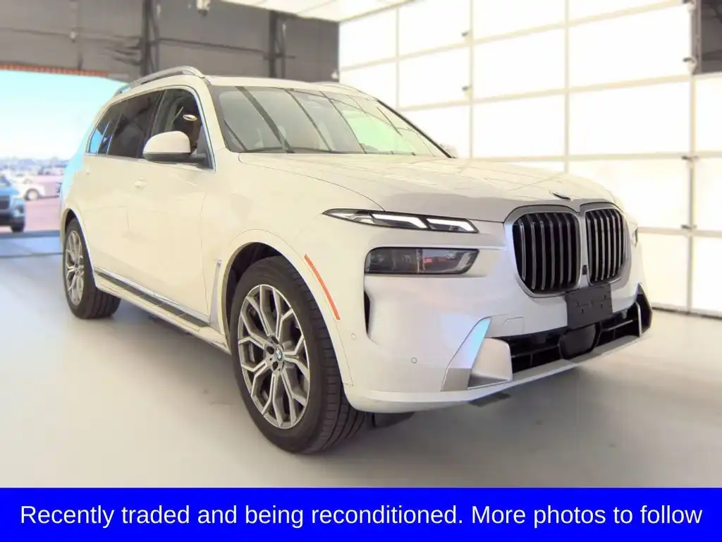 2026 BMW X7 xDrive40i's photo