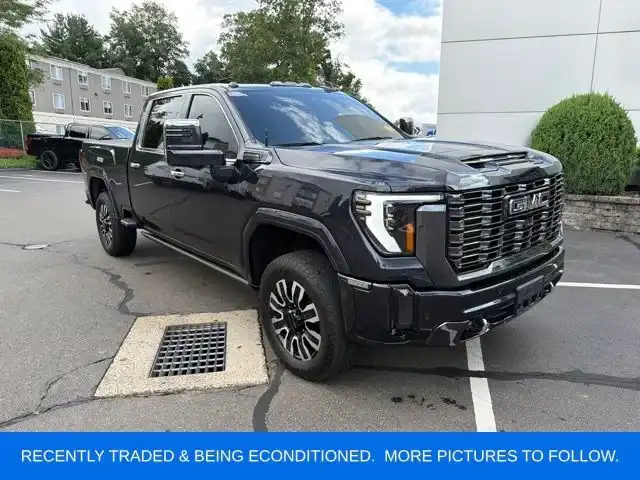 2024 GMC Sierra 4WD Crew Cab Long Box Denali Ultimate's photo