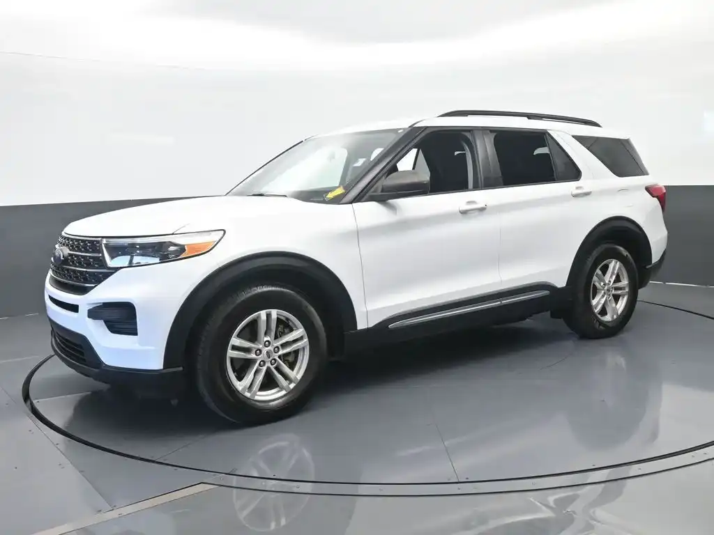 2020 Ford Explorer XLT RWD's photo