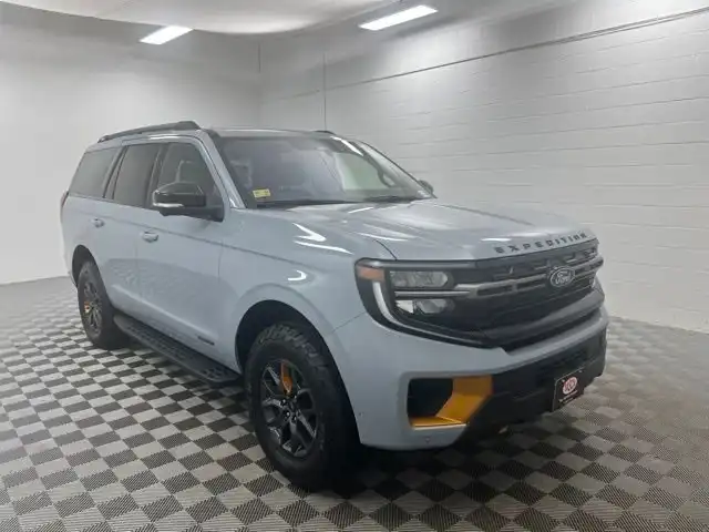 2025 Ford Expedition Tremor 4x4's photo
