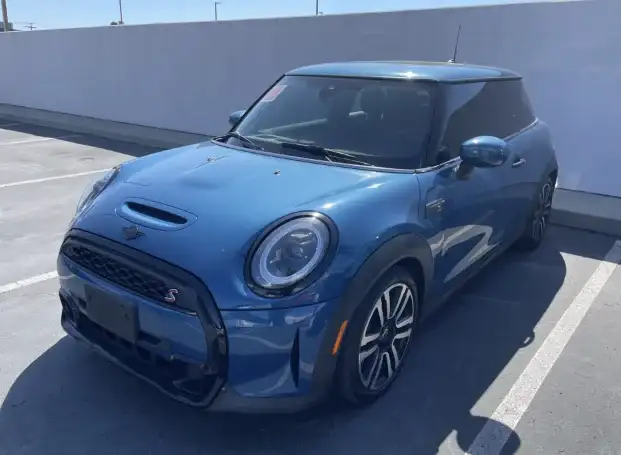 2023 MINI Cooper Cooper S 3 Door's photo