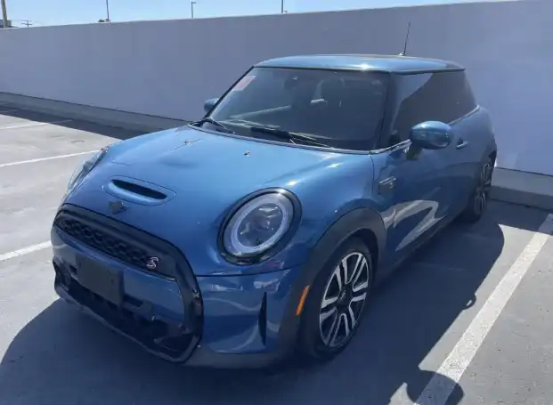 2023 MINI Cooper Cooper S 3 Door's photo