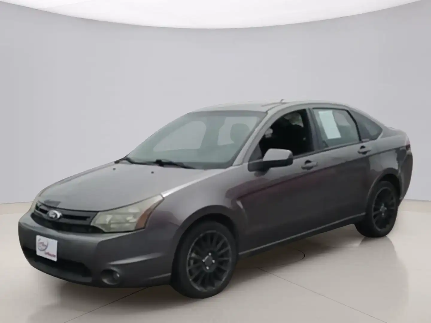 2010 Ford Focus SES's photo