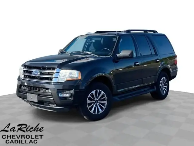 2015 Ford Expedition XLT photo 1