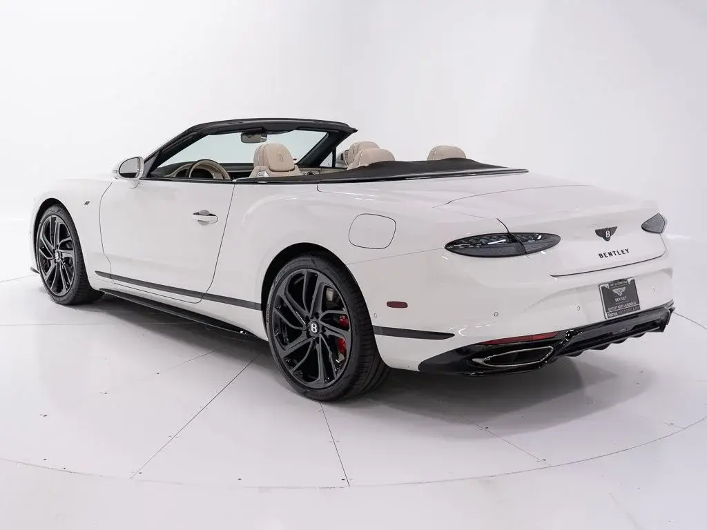 2026 Bentley Continental GT Base photo 3