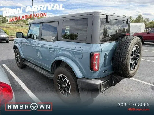 2023 Ford Bronco Outer Banks 4WD photo 3