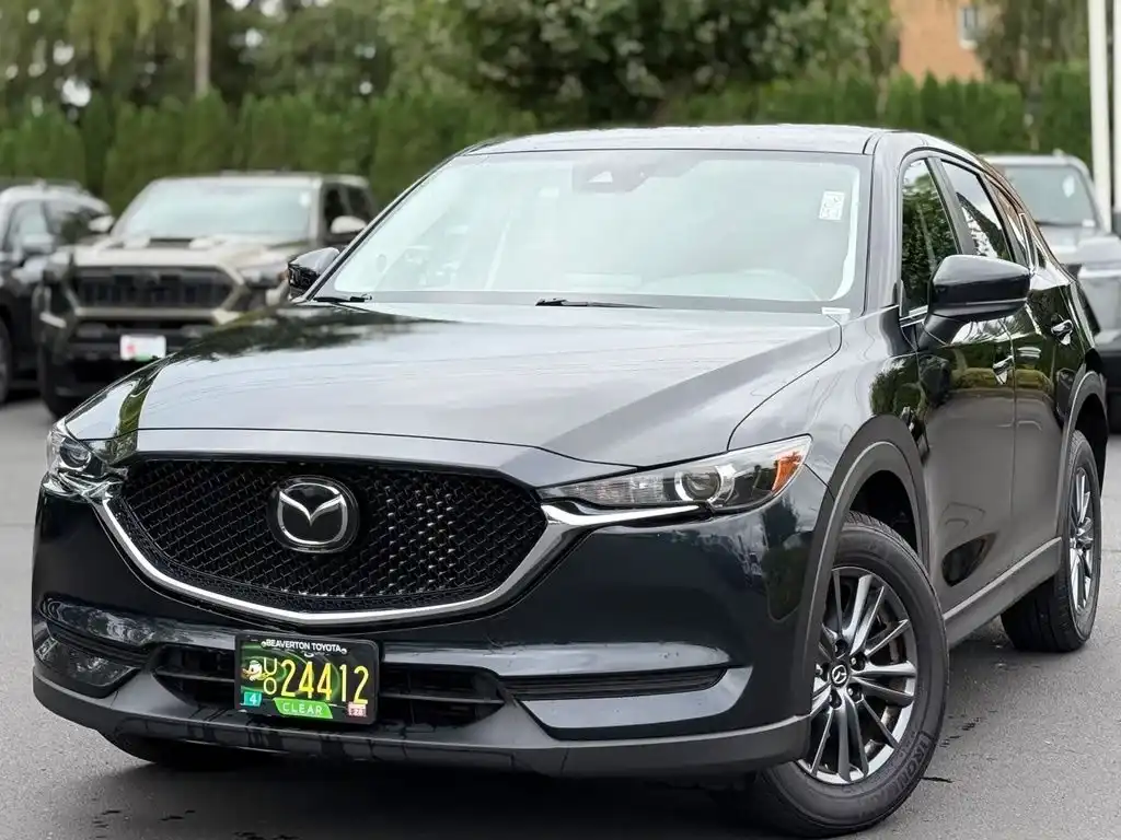2019 Mazda CX-5 Touring Auto's photo