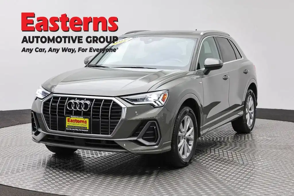 2021 Audi Q3 45 TFSI S Line Premium Plus quattro's photo