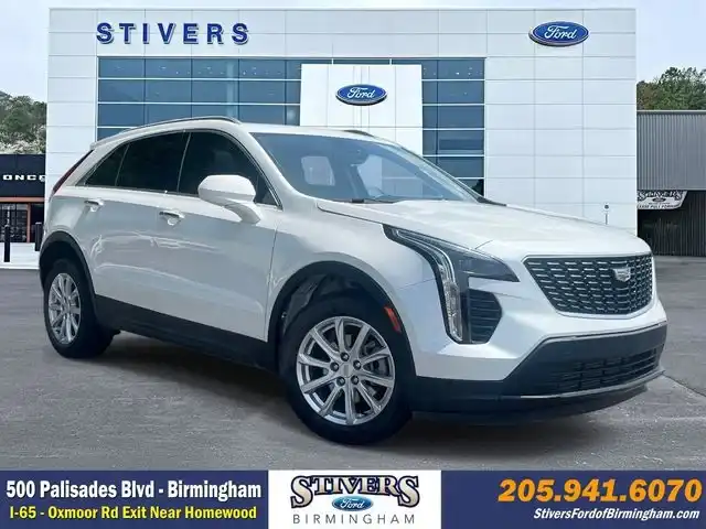 2023 Cadillac XT4 Luxury's photo